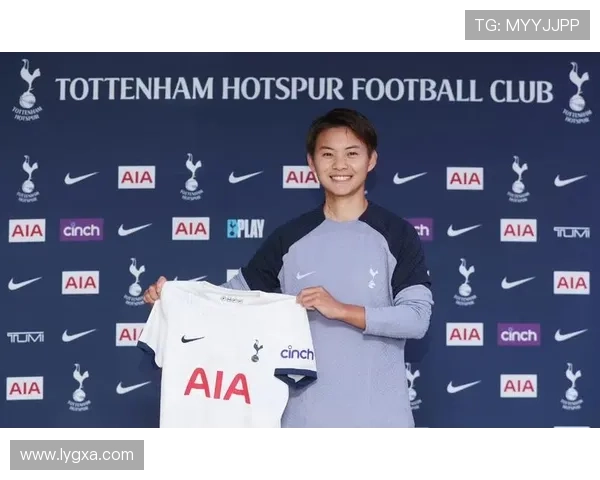 托特纳姆热刺俱乐部历史回顾与未来展望：从辉煌到挑战的足球旅程