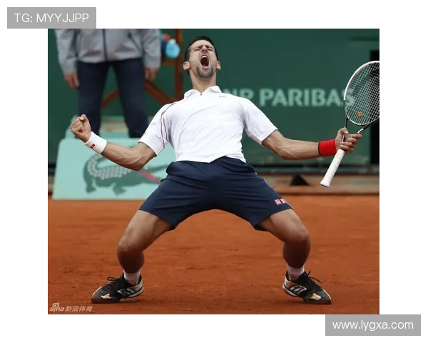 德约科维奇再创传奇强势逆转夺冠掀起新一轮网坛激情热潮