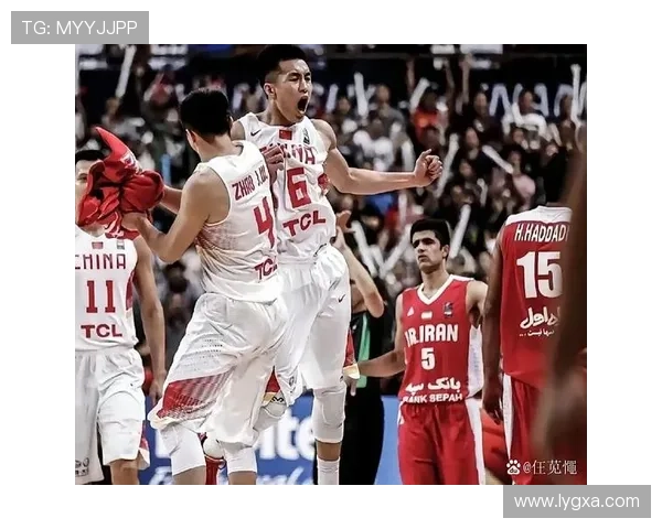 中国男篮力克韩国晋级亚洲杯四强 郭艾伦状态火热全场砍下28分