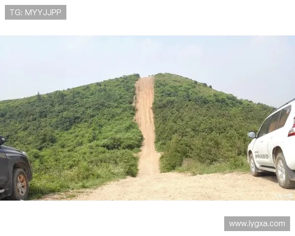 普鲁士门兴格拉德巴赫俱乐部近期动态解析新赛季目标与阵容调整