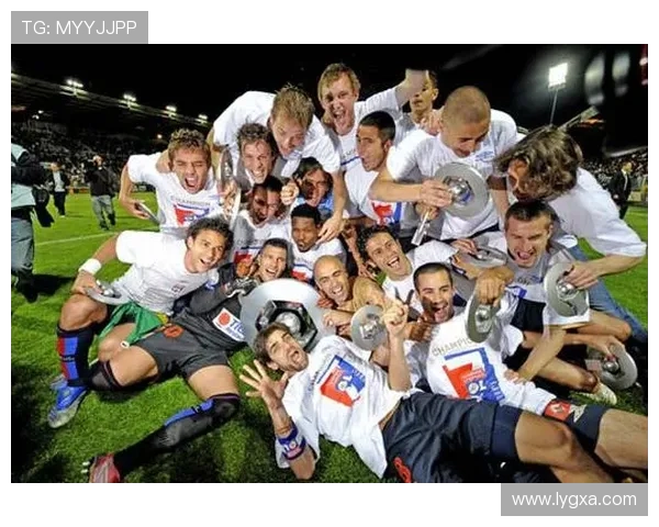 法国洛里昂足球俱乐部的崛起之路与海港城市独特文化的深度融合