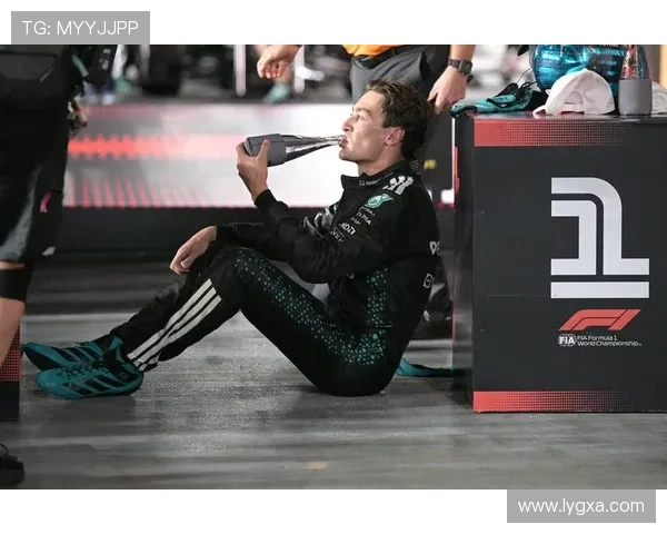 F1赛季最新动向 法拉利与梅赛德斯为冠军展开激烈角逐