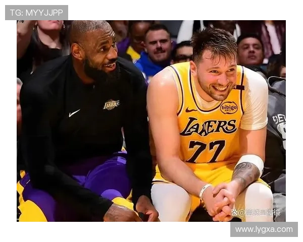 NBA最新动态:詹姆斯领衔湖人新赛季备战杜兰特复出火箭交易震撼全联盟 NBA最新动态:詹姆斯领衔湖人新赛季备战杜兰特复出火箭交易震撼全联盟