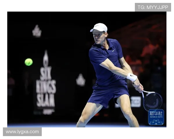 全球网球赛季精彩开局 多位明星选手争夺年度大满贯首胜